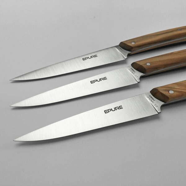 couteau de table haute qualité design épuré manche bois d'olivier