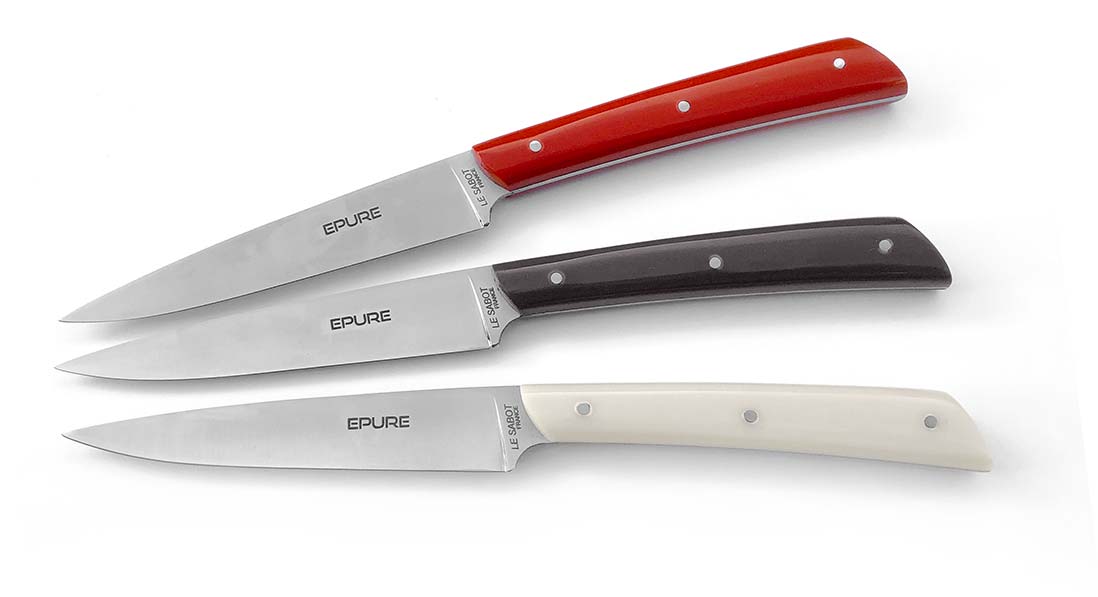 couteaux de table fabriqués à thiers modele épure 3 couleurs assorties (rouge, brun, sable)