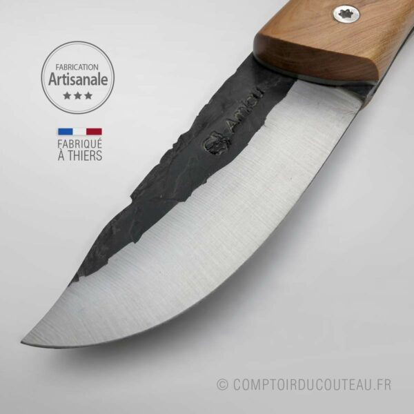 couteau corse amicu lame martelée carbone genévrier guilloché main