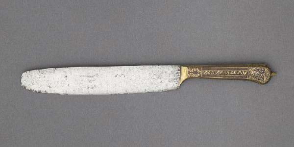 premier couteau de table à bout rond date de 1429