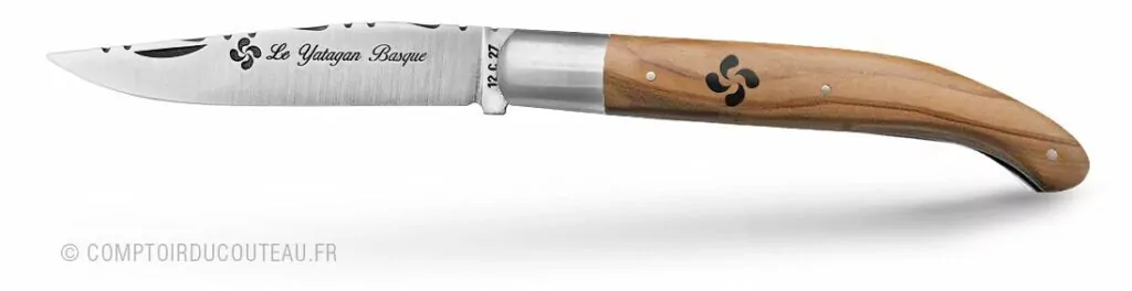 couteau yatagan basque en bois d'olivier ressort et lame guillochés
