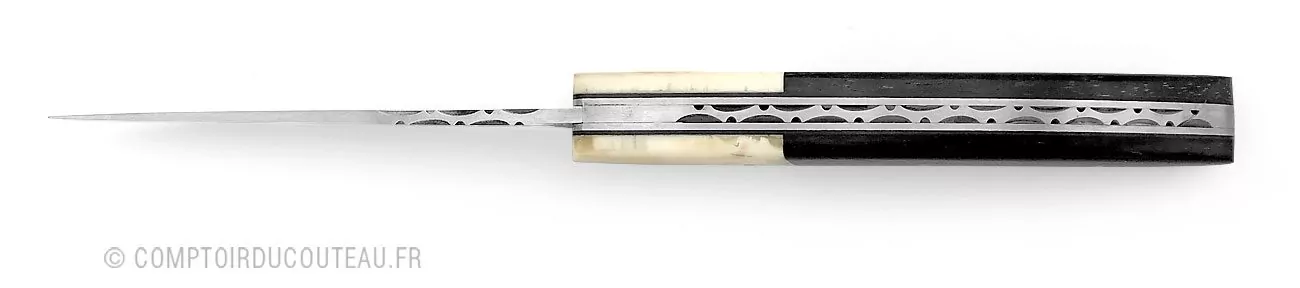 couteau le thiers manche en ébène et dent phacochère, lame et ressort guilloches