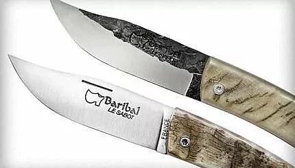lame carbone ou inox pour couteau, laquelle choisir ?