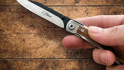 guide pour fermer son couteau liner lock breizh kontell, elsass, occitan, corrèze