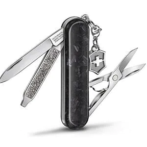 couteau victorinox Classic SD Brillant fibre de carbone